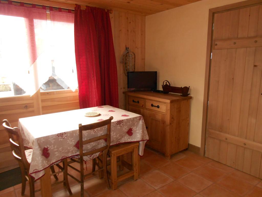 Appartement Les 4 Monts Megève Pokoj fotografie